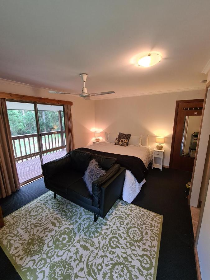 Bird Songs Getaway Accommodation Cabbage Tree Creek Экстерьер фото